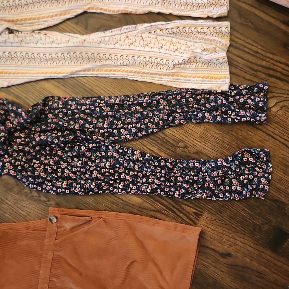 Lot Fall Clothes - Picture 5 of 8